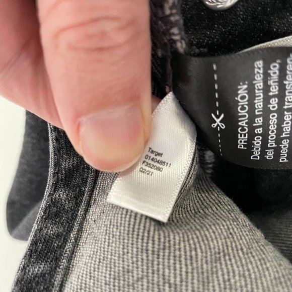 Universal Thread Black Denim Overalls - Picture 6 of 9